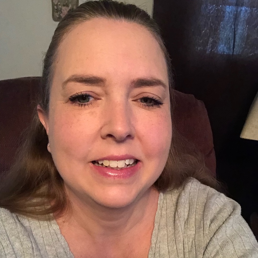 Meet your Posher, Carisa